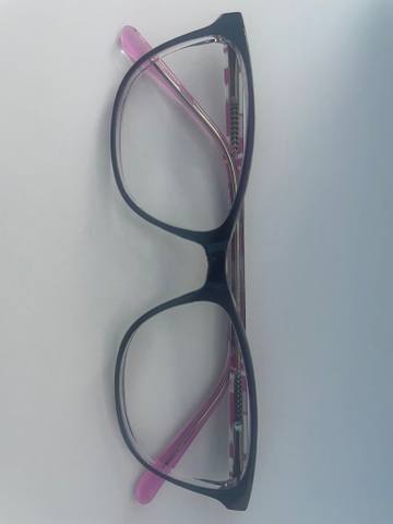 Solenzo-C2 — lunettes violettes au Mali